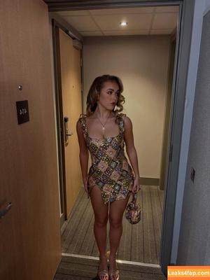 Ellie Dadd photo #0042