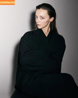 Ellie De Lange photo #0002