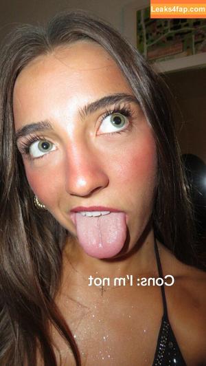 Ellie Dobleske photo #0075