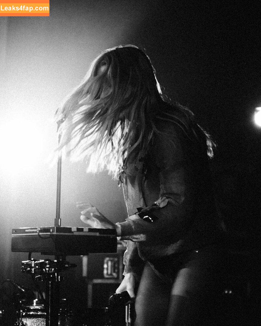 Ellie Goulding / elliegoulding / glovored leaked photo photo #0144