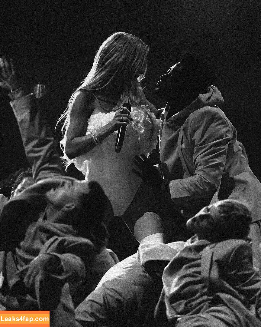 Ellie Goulding / elliegoulding / zarinamae leaked photo photo #0255