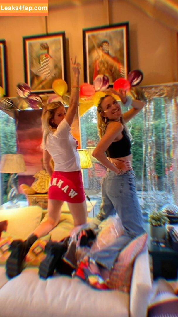 Ellie Goulding / elliegoulding / glovored leaked photo photo #0397