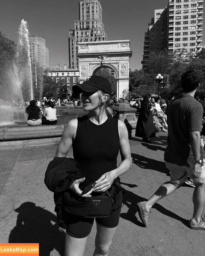 Ellie Goulding / elliegoulding / zarinamae leaked photo photo #0727