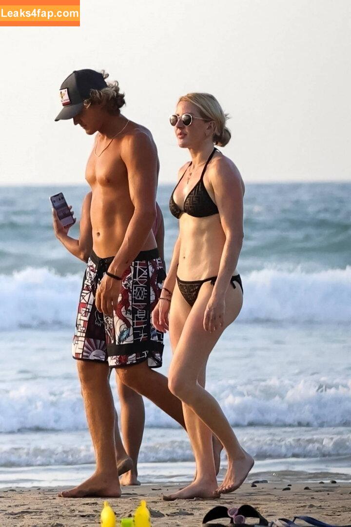 Ellie Goulding / elliegoulding / zarinamae leaked photo photo #0729