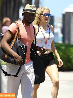 Ellie Goulding photo #0115