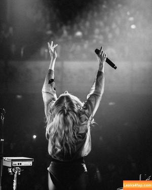Ellie Goulding photo #0143