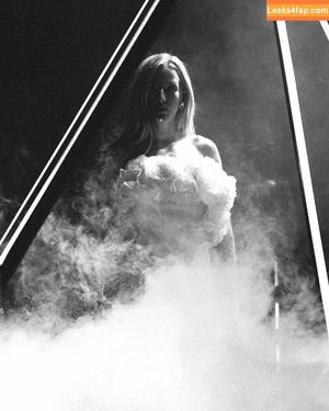 Ellie Goulding photo #0269