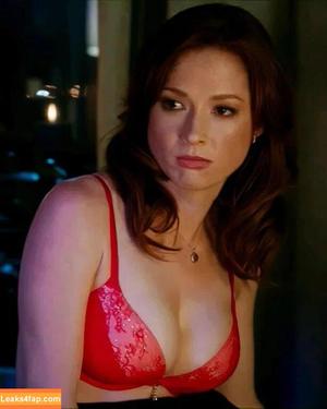 Ellie Kemper photo #0052