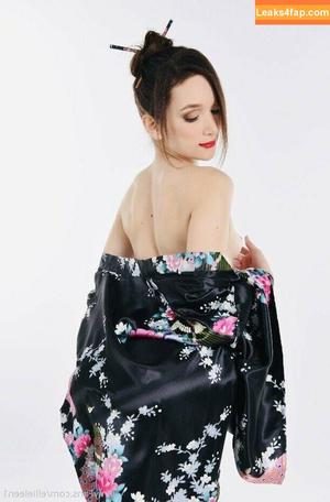 Ellie Leen photo #0057