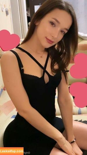 Ellie Leen photo #0101