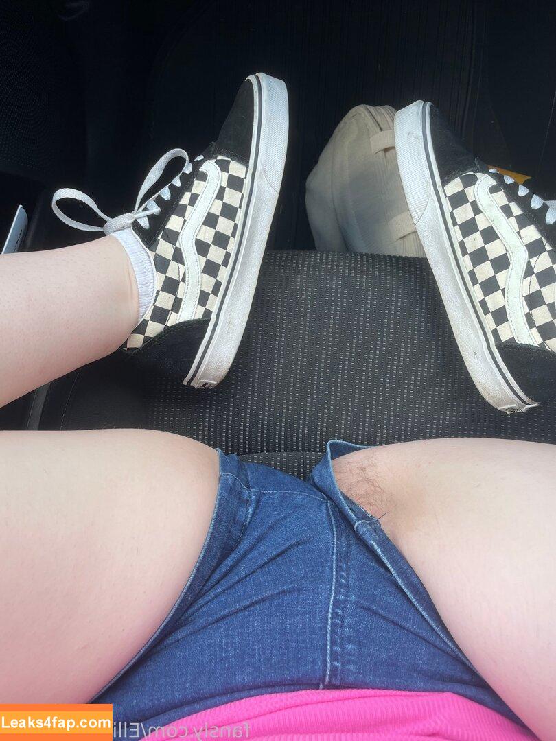 Ellie_TheOtter /  leaked photo photo #0156