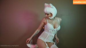ellieidol photo #0018