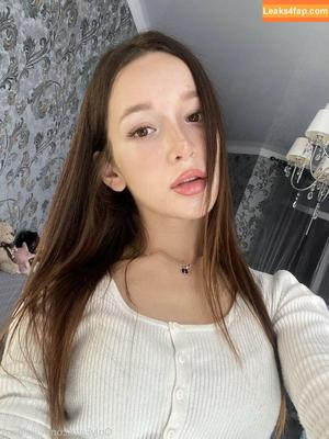 ellieleen photo #1420