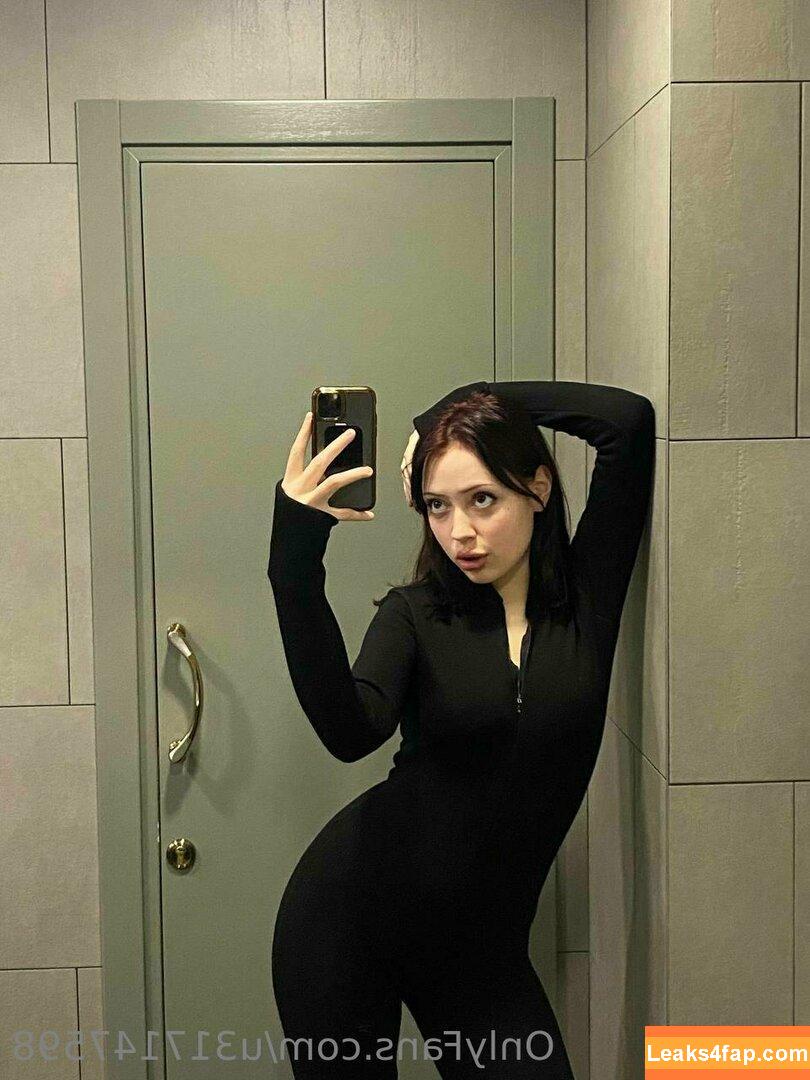elliemooree / elliemoore_official leaked photo photo #0022