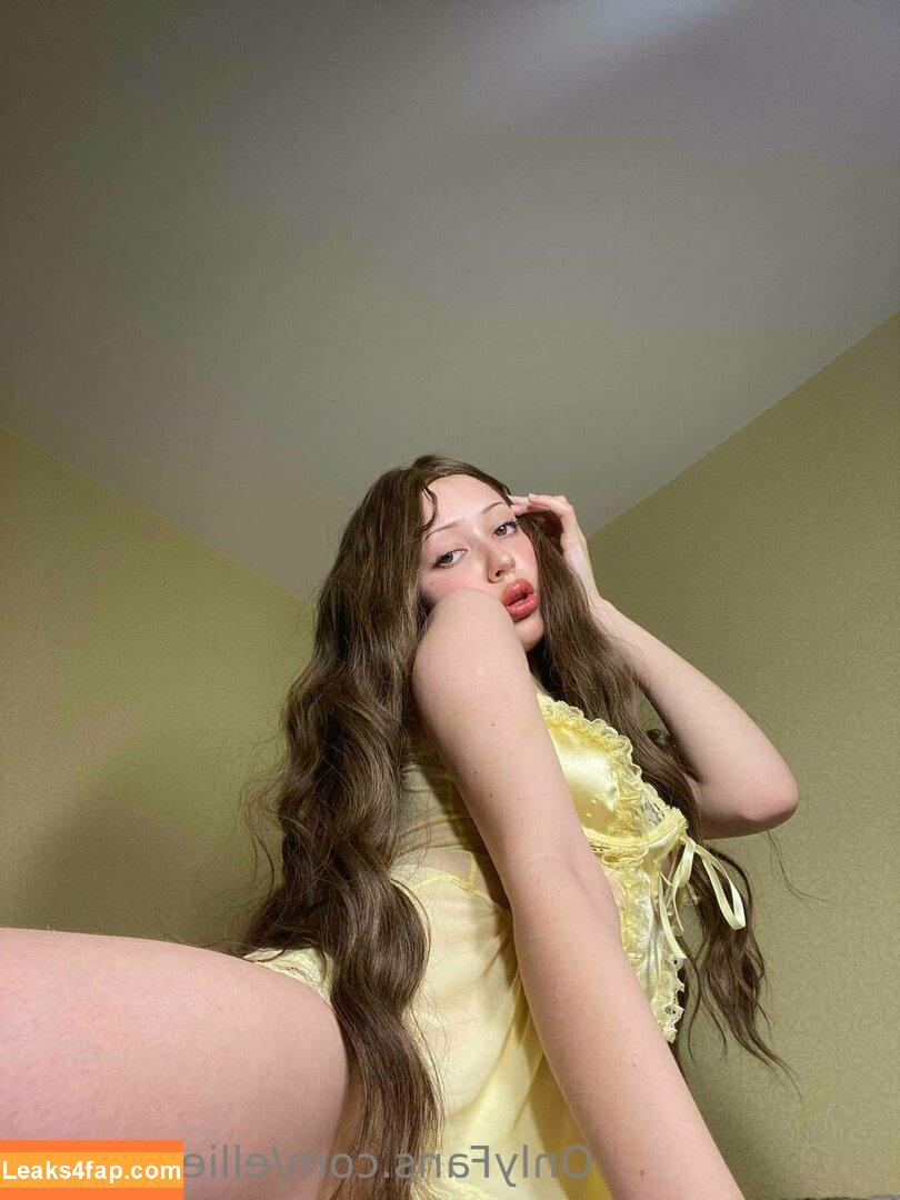 elliemooree / elliemoore_official leaked photo photo #0055