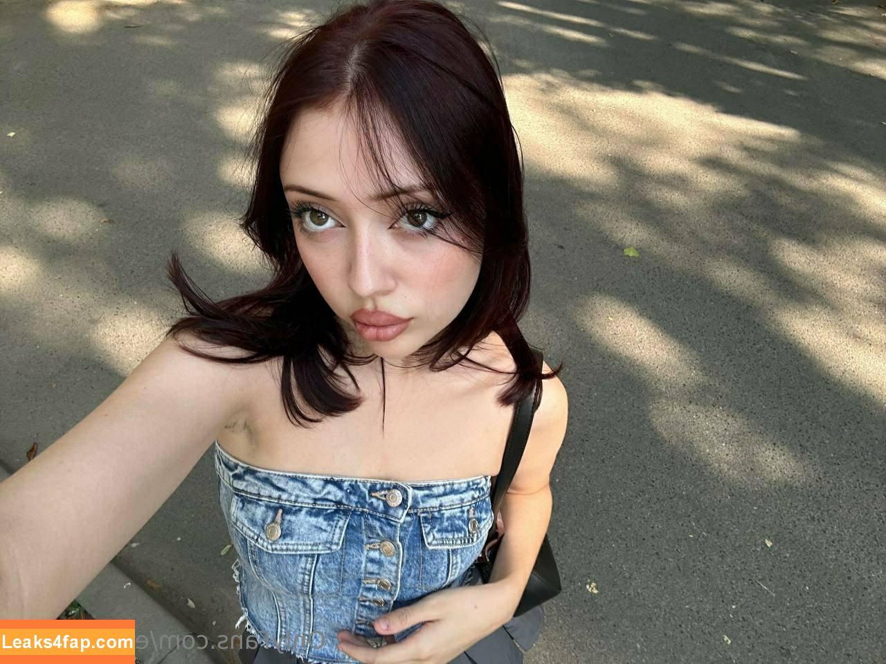 elliemooree / elliemoore_official leaked photo photo #0087