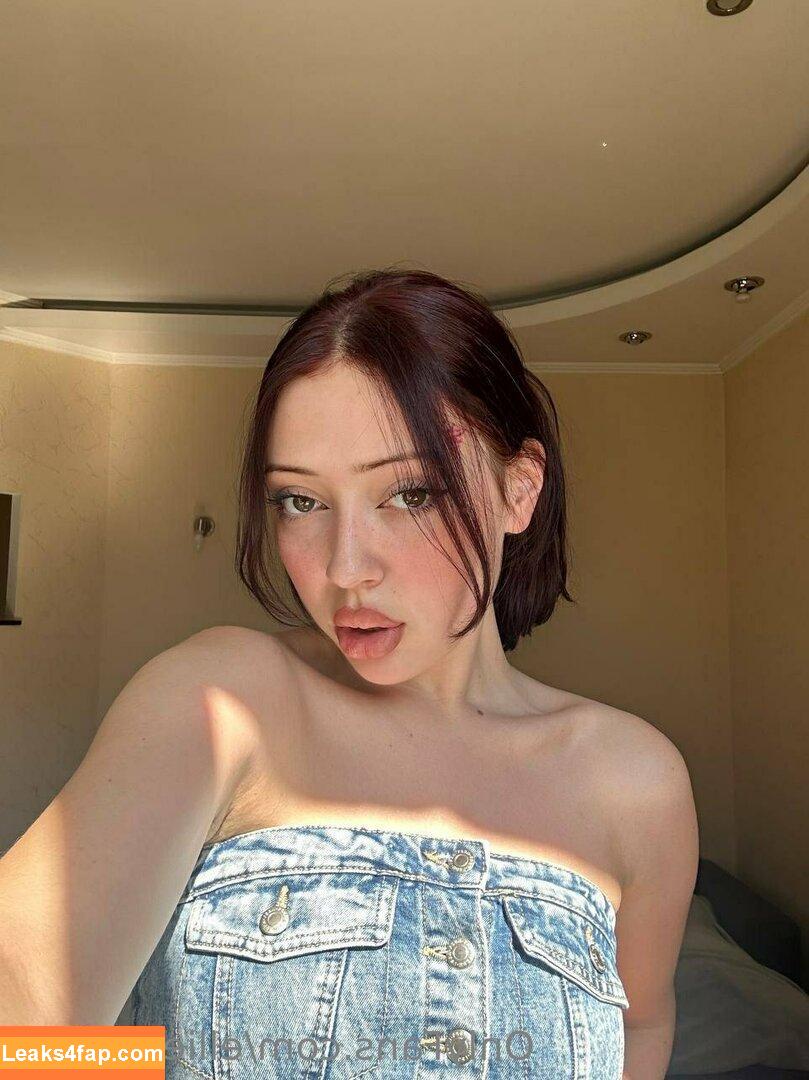 elliemooree / elliemoore_official leaked photo photo #0089