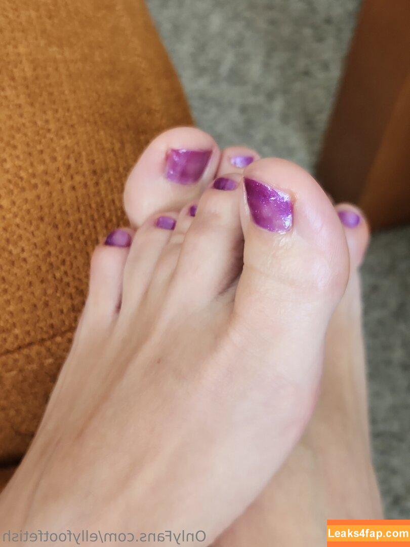 ellyfootfetish / fayefetish leaked photo photo #0006
