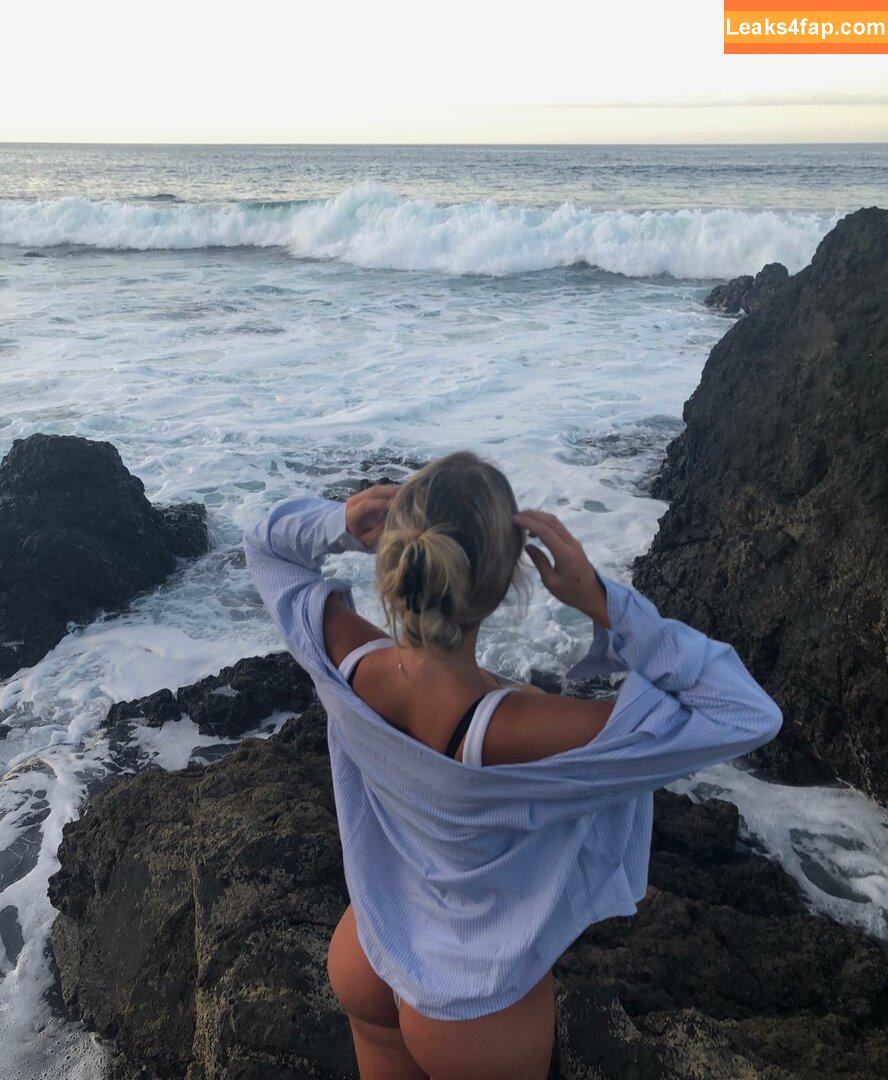 ellyy.ann / ellie_ann / elly / elly.ann leaked photo photo #0053