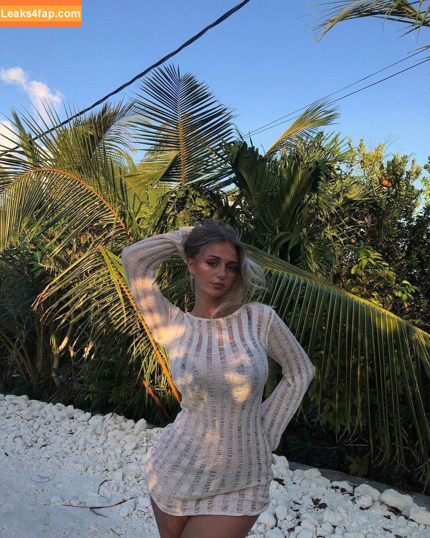 ellyy.ann / ellie_ann / elly / elly.ann leaked photo photo #0075