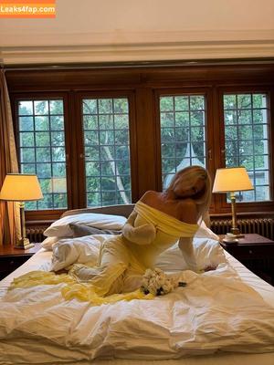 ellyy.ann photo #0197