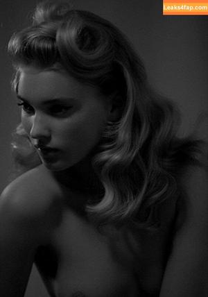 Elsa Hosk photo #0282
