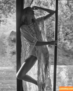 Elsa Hosk фото #0563