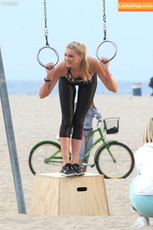 Elsa Hosk photo #1128