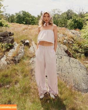 Elsa Hosk photo #1271