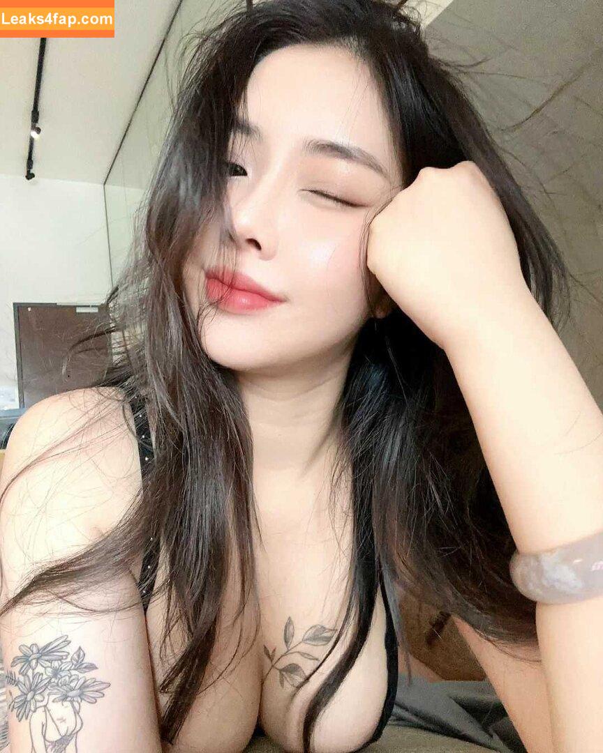 Elvaevac / elvaevac_ leaked photo photo #0121