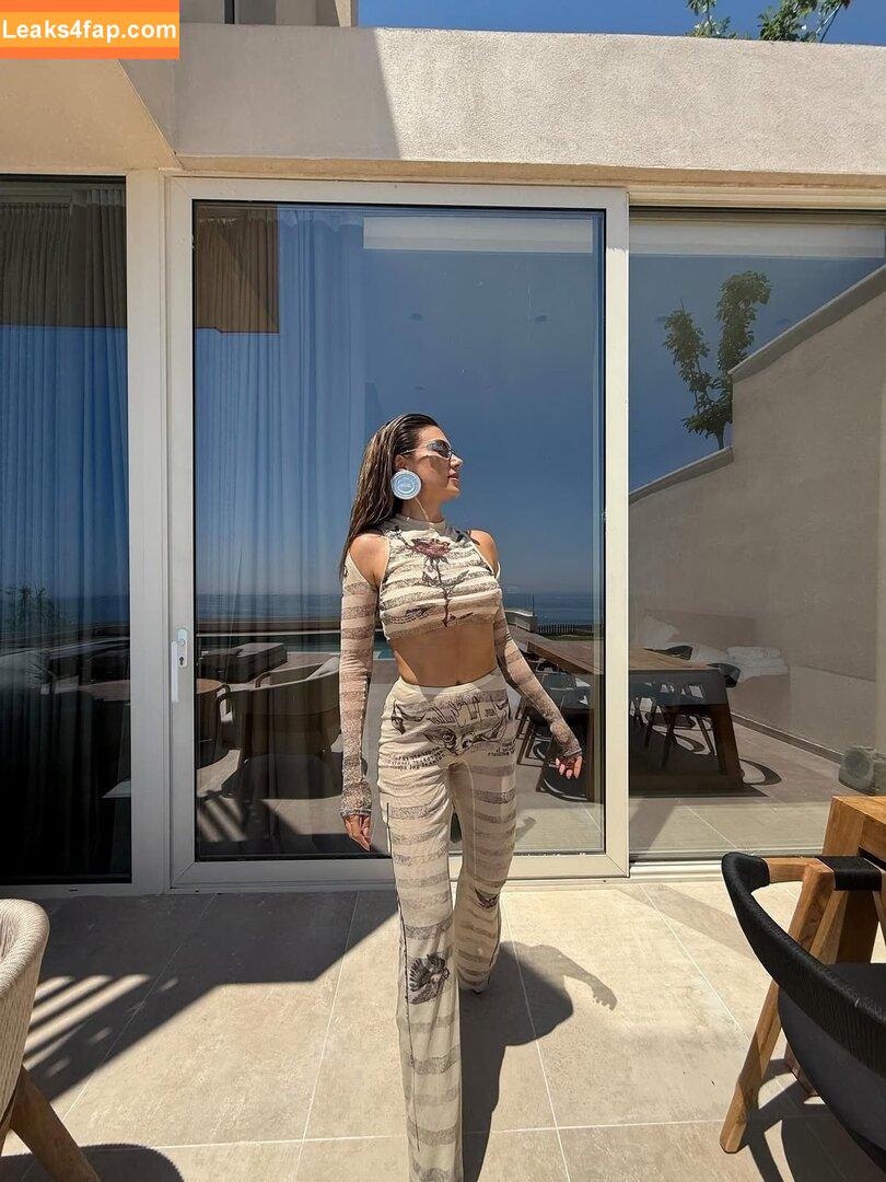 Elvana gjata /  leaked photo photo #0063