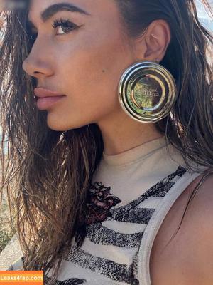 Elvana gjata photo #0067