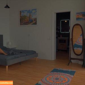 Elvi ASMR Massage фото #0018