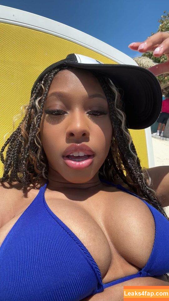 Elyse Rey / thereal.elyse_ leaked photo photo #0049