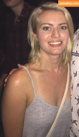 Elyse Willems photo #0140