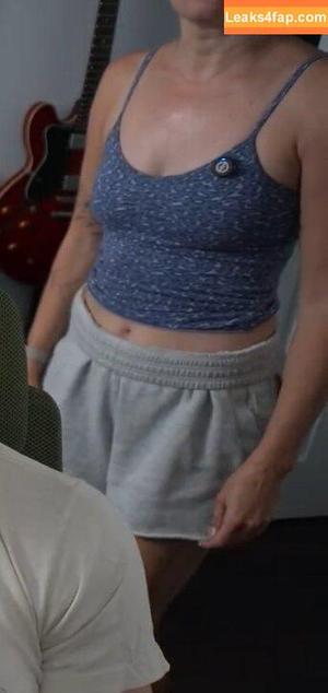Elyse Willems photo #0281