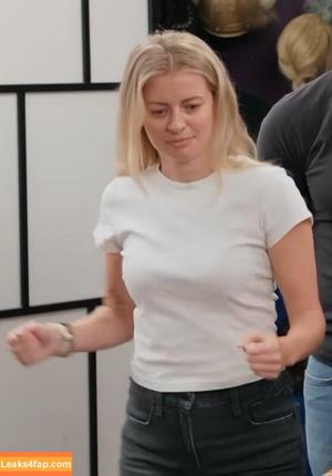 Elyse Willems photo #0304