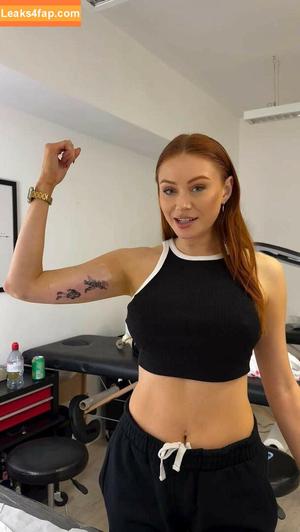 Elz The Witch photo #0053