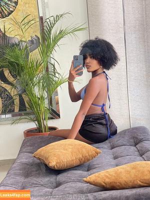 emanuela.ebony photo #0021