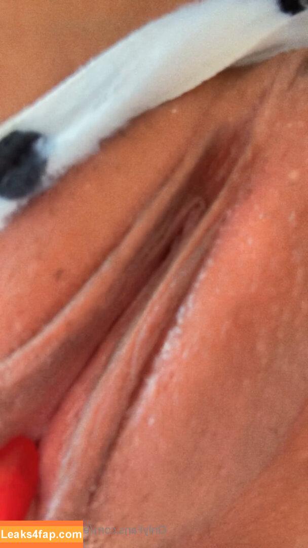 Emanuelly Raquel / emanuellyraquel / emanuellyraquel_oficial leaked photo photo #0195