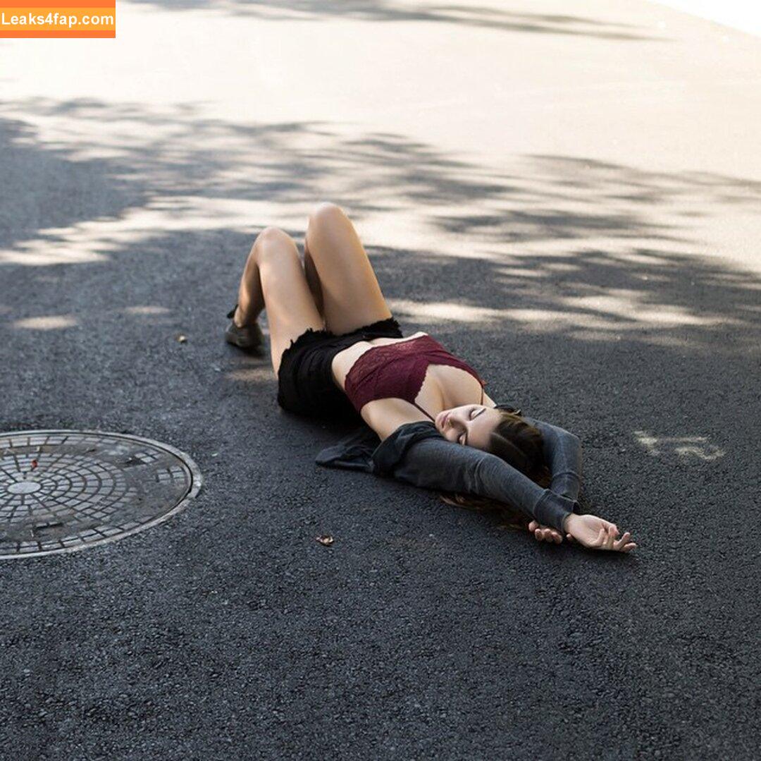 Emelia Hartford / emeliahartford / ms.emelia leaked photo photo #0022