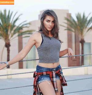 Emelia Hartford photo #0031