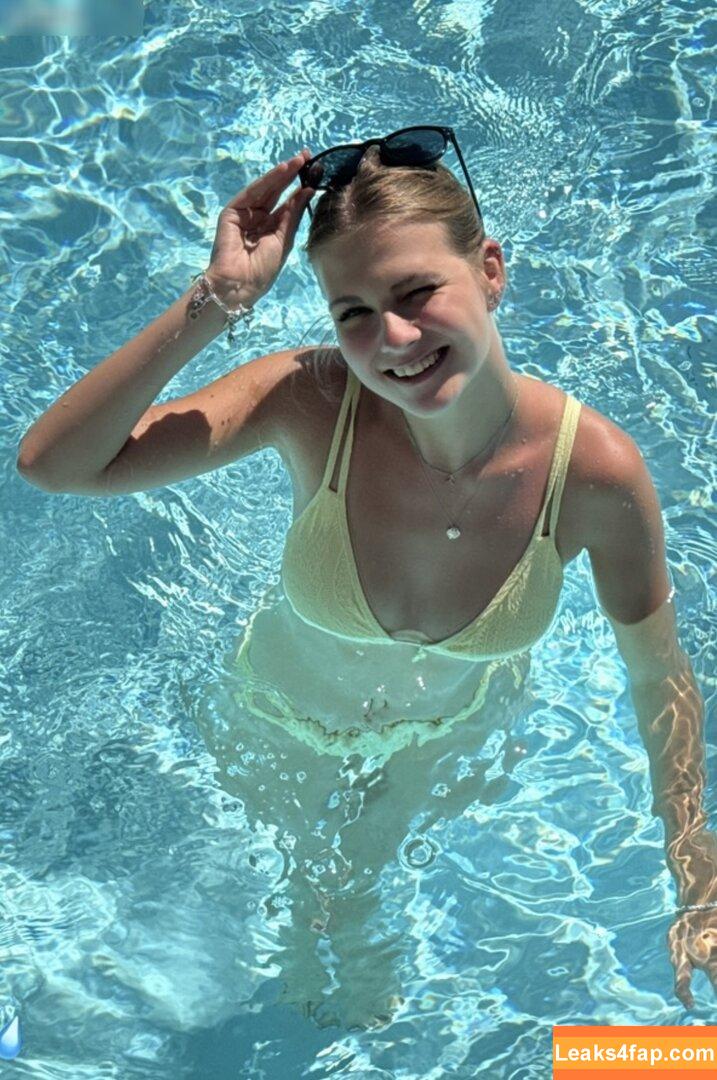 Emelybasics leaked photo photo #0057