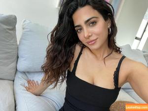 Emeraude Toubia photo #0009