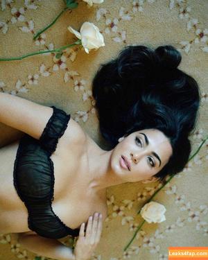 Emeraude Toubia photo #0195