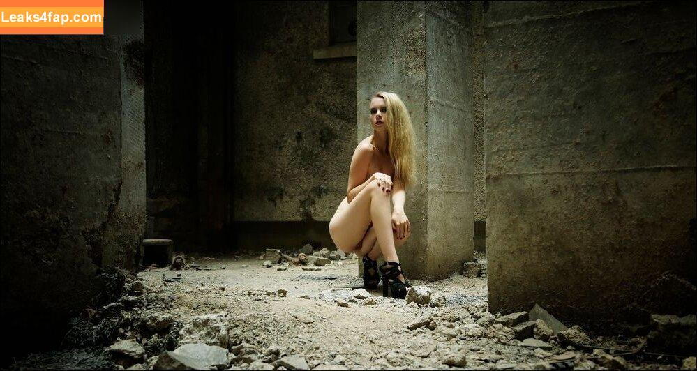 Emi Im Wunderland / Instagram / Model-Kartei / https: / posts слитое фото фото #0066
