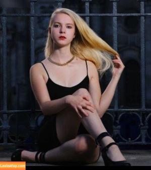 Emi Im Wunderland фото #0031