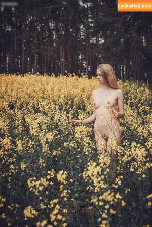 Emi Im Wunderland фото #0114