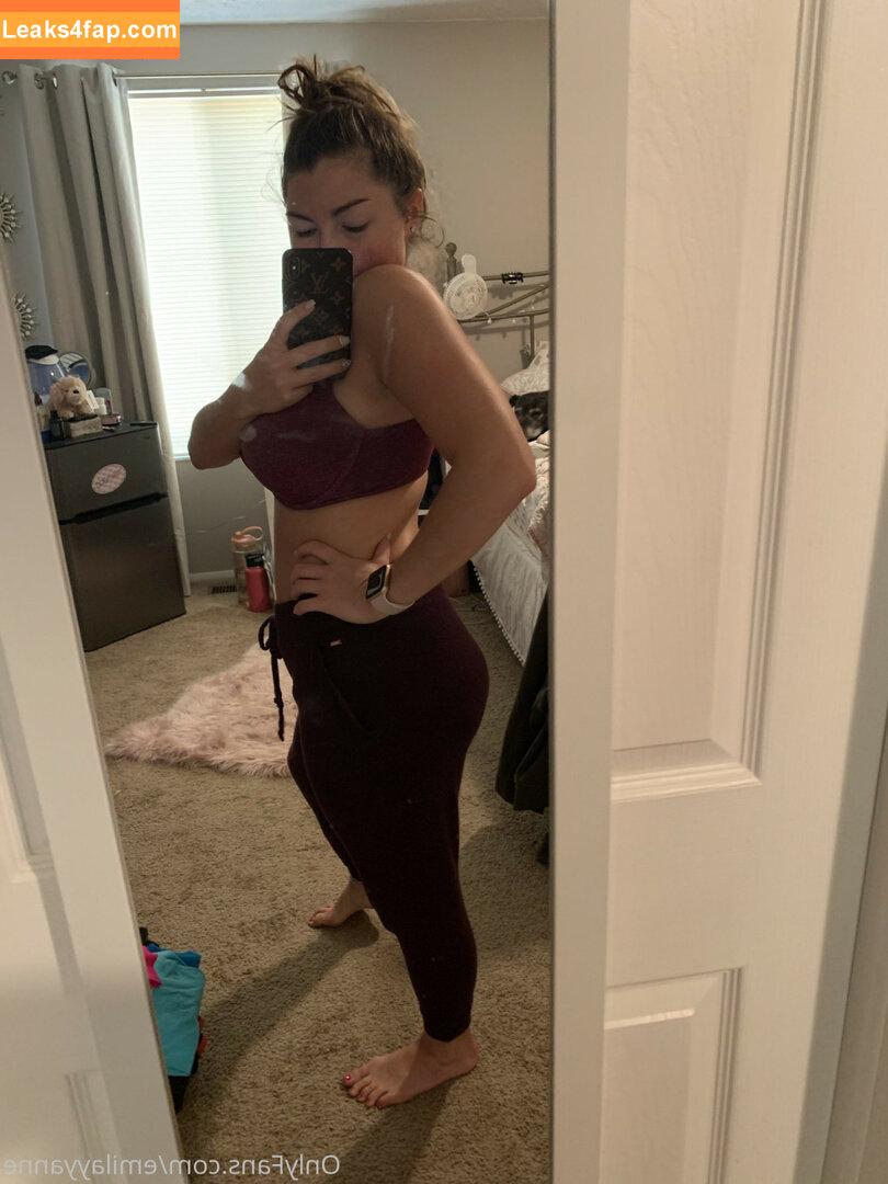 Emilayyy Babayy / emilayyanne / emilayyannne / https: leaked photo photo #0023