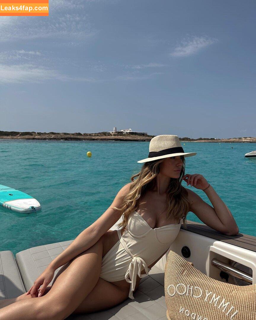 Emilia Bte / Emilia / emiliaofficial leaked photo photo #0087